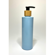 500ml Baby Blue PET Plastic Cylinder Bottles with Bamboo Black Lotion Pump