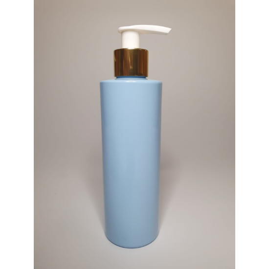 500ml Baby Blue Cylindrical PET Plastic Bottles With Shiny Gold White Lotion Pump